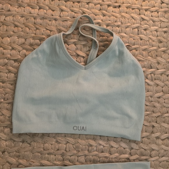 SET ACTIVE- LIMITED EDITION OUAI X SET size M. bondi - Picture 2 of 7